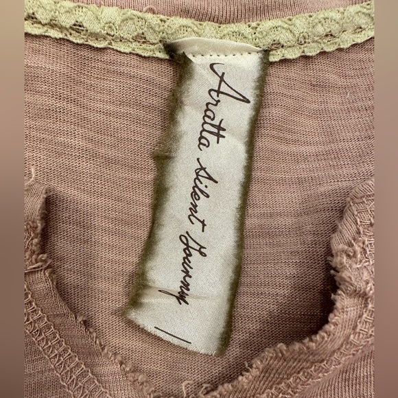 NWOT Aratta Distressed Ribbed Tank - Mauve - Picture 3 of 4